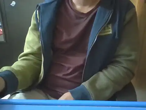 Snapshot of mpl_sub4 chatting on December 3, 2025, 1:20 pm mpl sub4 online show from December 3, 2025, 1:20 pm