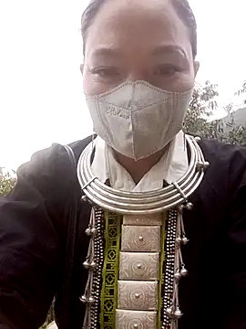 Snapshot of nat-tri chatting on November 12, 2025, 10:04 am nat-tri online show from November 12, 2025, 10:04 am