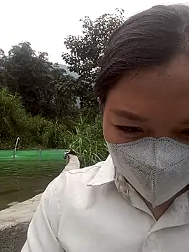 Snapshot of nat-tri chatting on November 16, 2025, 2:28 am nat-tri online show from November 16, 2025, 2:28 am