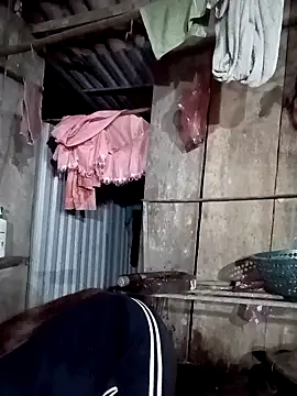 Snapshot of nat-tri chatting on November 18, 2025, 11:14 am nat-tri online show from November 18, 2025, 11:14 am