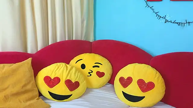 Soft Lilly online show from March 31, 2026, 5:41 am