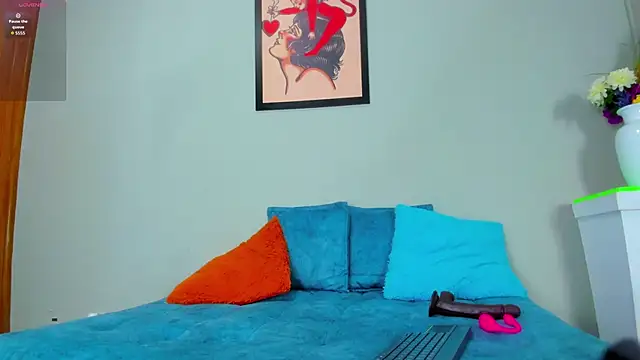 Snapshot of bella_sstone chatting on November 15, 2025, 11:40 am bella sstone online show from November 15, 2025, 11:40 am