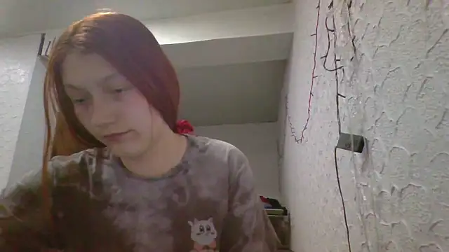 Snapshot of luna_tt chatting on March 16, 2026, 4:44 pm luna tt online show from March 16, 2026, 4:44 pm