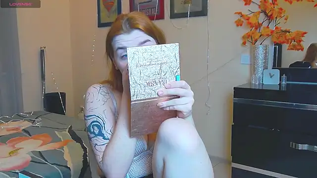 MeganNewCat online show from December 18, 2025, 8:26 pm