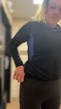 queenkelly1234 online show from April 27, 2026, 6:55 am