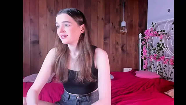 BritneySabeiha online show from November 7, 2025, 6:41 pm