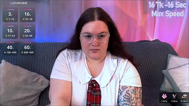 Snapshot of SummerTina chatting on July 18, 2026, 10:08 am SummerTina online show from July 18, 2026, 10:08 am