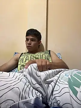 Snapshot of Michael_black01 chatting on February 25, 2026, 10:41 pm Michael black01 online show from February 25, 2026, 10:41 pm