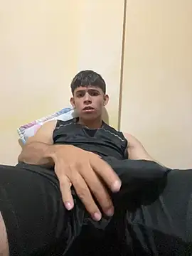 Snapshot of Michael_black01 chatting on March 10, 2026, 1:10 am Michael black01 online show from March 10, 2026, 1:10 am