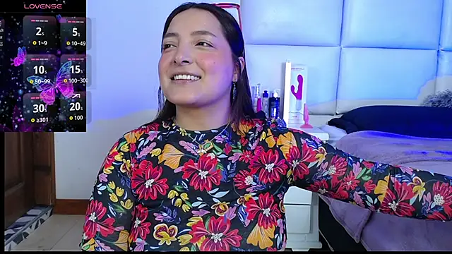 Layla spice online show from November 1, 2025, 8:11 pm