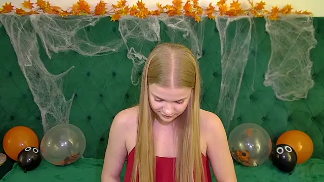 LilitRosen online show from October 27, 2025, 6:12 pm