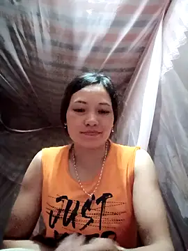 huhu-sexxy online show from October 17, 2025, 12:36 am