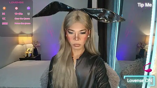 NicoleAshleyxxx online show from November 16, 2025, 11:27 am