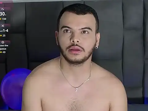 Snapshot of Matia5Tower5 chatting on October 16, 2025, 2:45 am Matia5Tower5 online show from October 16, 2025, 2:45 am