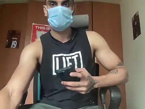 Snapshot of Thenattyguy chatting on October 15, 2025, 10:15 am Thenattyguy online show from October 15, 2025, 10:15 am