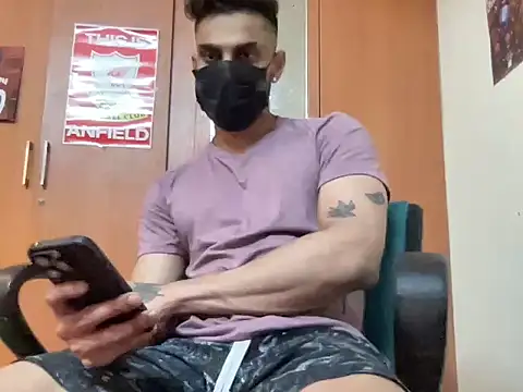 Snapshot of Thenattyguy chatting on November 6, 2025, 7:15 pm Thenattyguy online show from November 6, 2025, 7:15 pm