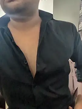 Akki19989 online show from October 16, 2025, 1:45 pm