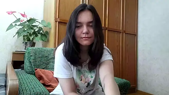 Snapshot of AudieMleczynski chatting on November 8, 2025, 7:08 am AudieMleczynski online show from November 8, 2025, 7:08 am