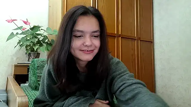 Snapshot of AudieMleczynski chatting on November 11, 2025, 12:16 pm AudieMleczynski online show from November 11, 2025, 12:16 pm