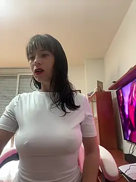 AlanaRius18 online show from November 18, 2025, 9:36 am