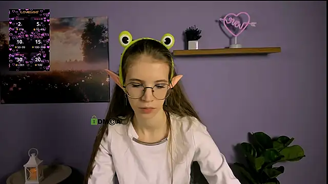 lulu fly  online show from November 11, 2025, 7:47 pm