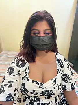 Snapshot of payal_mittal chatting on April 29, 2026, 6:25 pm payal mittal online show from April 29, 2026, 6:25 pm