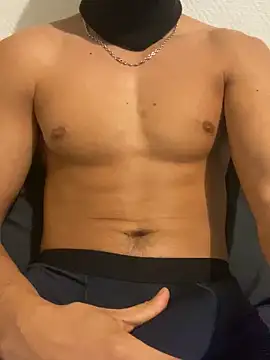 Rebeudeter  online show from December 3, 2025, 11:36 pm