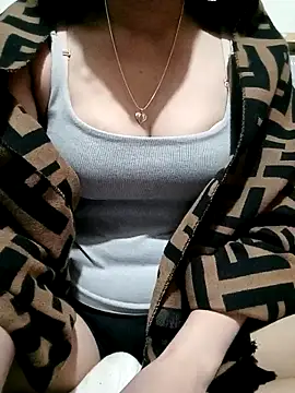 Snapshot of Katy68 chatting on November 21, 2025, 4:55 am Katy68 online show from November 21, 2025, 4:55 am