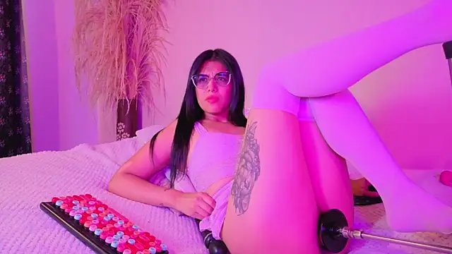 Sub Scarlett online show from October 18, 2025, 1:56 pm