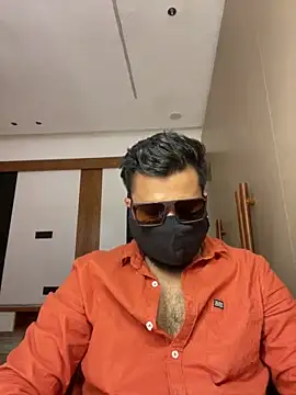 Snapshot of Notme_09 chatting on October 22, 2025, 3:23 pm Notme 09 online show from October 22, 2025, 3:23 pm