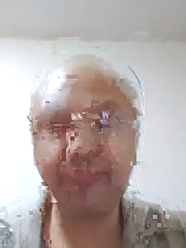 caige8888 online show from November 10, 2025, 10:47 am