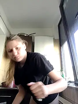Snapshot of SandyCassie chatting on May 13, 2026, 5:49 am SandyCassie online show from May 13, 2026, 5:49 am
