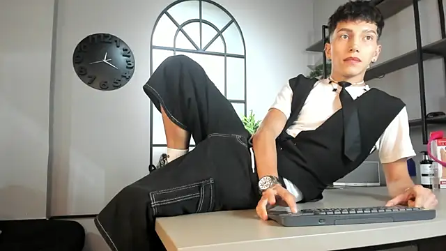 Tiam muller online show from January 16, 2026, 3:21 am