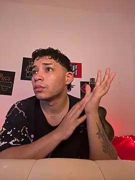 Yeyei77 online show from November 12, 2025, 5:19 am