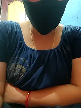 Snapshot of roshniparveen5655 chatting on November 9, 2025, 4:22 am roshniparveen5655 online show from November 9, 2025, 4:22 am