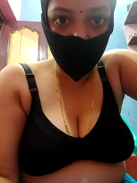 Snapshot of roshniparveen5655 chatting on November 11, 2025, 4:34 am roshniparveen5655 online show from November 11, 2025, 4:34 am