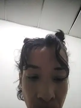 Teressa Love online show from November 25, 2025, 10:37 am