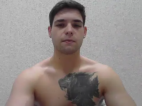 Snapshot of Zure-xxx chatting on April 14, 2026, 11:22 pm Zure-xxx online show from April 14, 2026, 11:22 pm