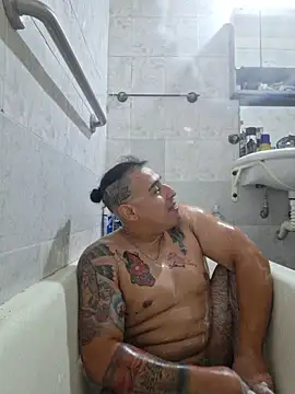 Rueditasss online show from January 14, 2026, 3:12 am