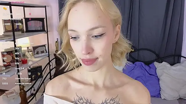 Snapshot of Grace_Glend chatting on February 19, 2026, 10:17 pm Grace Glend online show from February 19, 2026, 10:17 pm