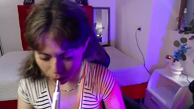 Insomniia  online show from October 31, 2025, 1:34 pm