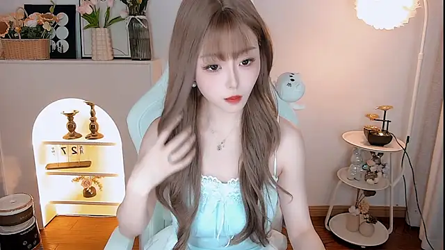 kakakuqi online show from October 31, 2025, 8:26 am