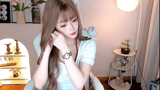 kakakuqi online show from November 5, 2025, 11:32 am