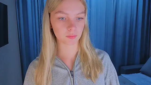 Snapshot of Susan_Sanders_ chatting on November 3, 2025, 7:20 am Susan Sanders online show from November 3, 2025, 7:20 am