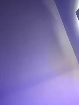 LiamSmith 1 online show from November 7, 2025, 7:47 pm