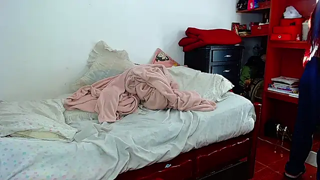 MariamGray1 online show from March 13, 2026, 6:09 am