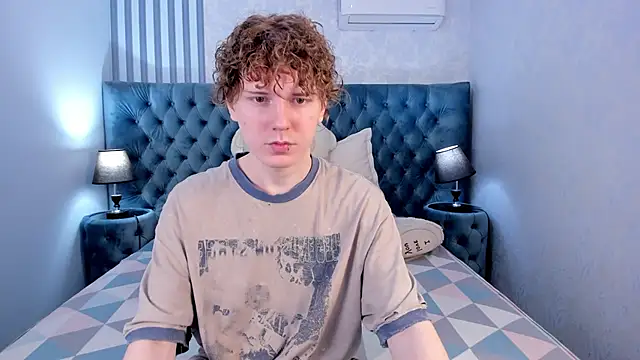 Snapshot of KevinMilky chatting on March 14, 2026, 6:52 am KevinMilky online show from March 14, 2026, 6:52 am