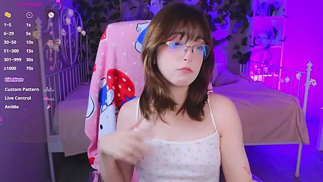 Soffi Toffi online show from October 28, 2025, 3:14 pm