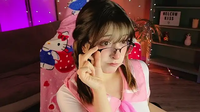 Soffi Toffi online show from February 10, 2026, 3:16 pm