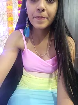 Cute Girl34 online show from October 29, 2025, 4:20 pm